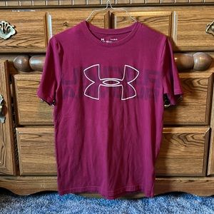 Under Armour boys maroon heatgear shirt - size YL